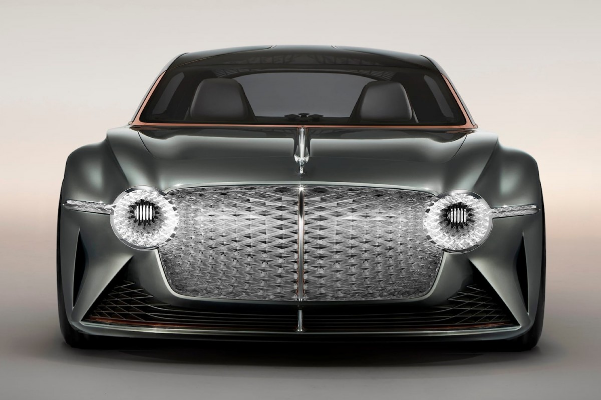 เผยโฉมรถต้นแบบ Bentley Mulsanne EV ศึกรถไฟฟ้ากลุ่ม Super Luxury เตรียมปะทุในอีกไม่เกิน 5 ปี